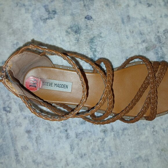 Steve Madden Braided Multi Strap Flat Sandals Zip Closure Brown Women’s Size 10 - Picture 4 of 7